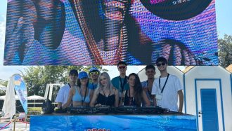 Allievi NAM Corso DJ PRO Suonano per l’evento Beat Wave di Pioneer DJ Italia all’Aquafan di Riccione