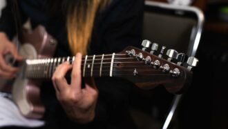String Skipping: come far saltare le corde per rendere il fraseggio più interessante.